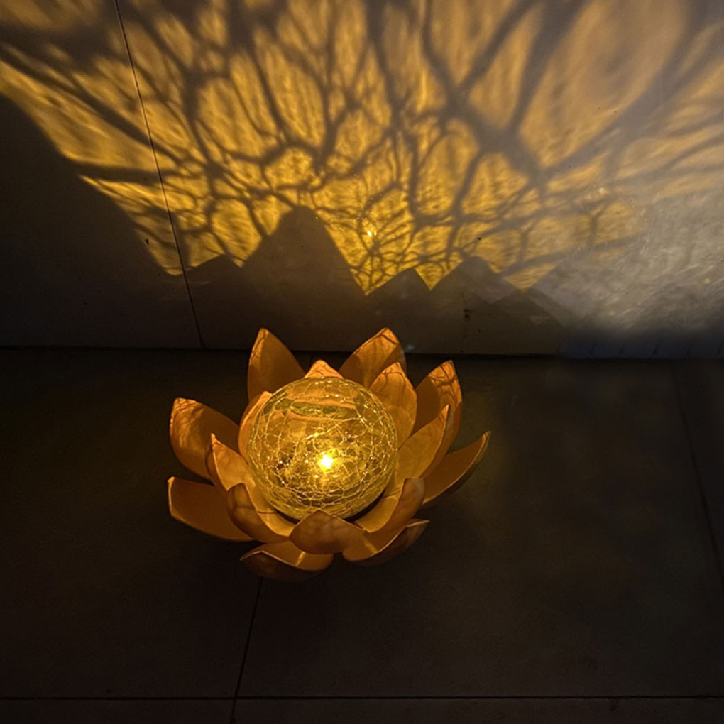 Lotus Shaped Garden Solar Ligh - Outdoor Lighting For Christmas 评论和价格