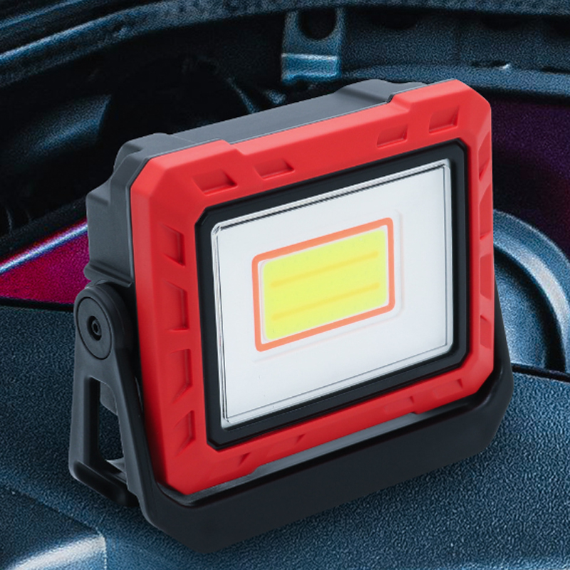 4000mAh LED Work Light: 2000LM - Outdoor Lighting Jobs 评论和价格